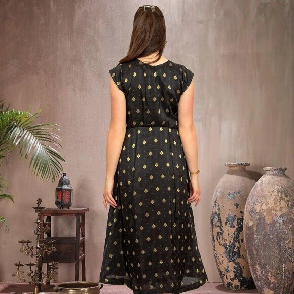 Elegant Black and Gold Silk Knee-Length Dress | Muvvas Boutique - Picture 6 of 6